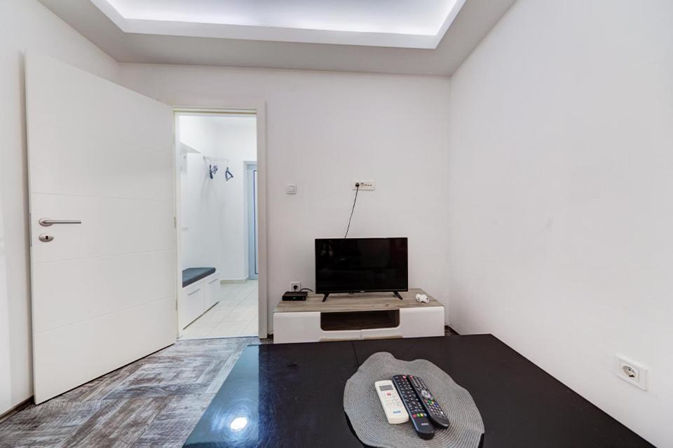 Post Office Center Apartments 布德瓦 外观 照片